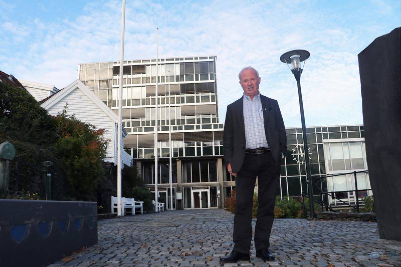 Pensjonistpartiets gruppeleder Karl W. Sandvig mener Stavanger-politikerne må la oppussingen av Rådhuset vente. ALLE FOTO: STEIN ROGER FOSSMO