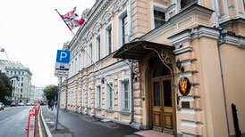 Oppussing av Norges ambassade i Moskva satt på vent