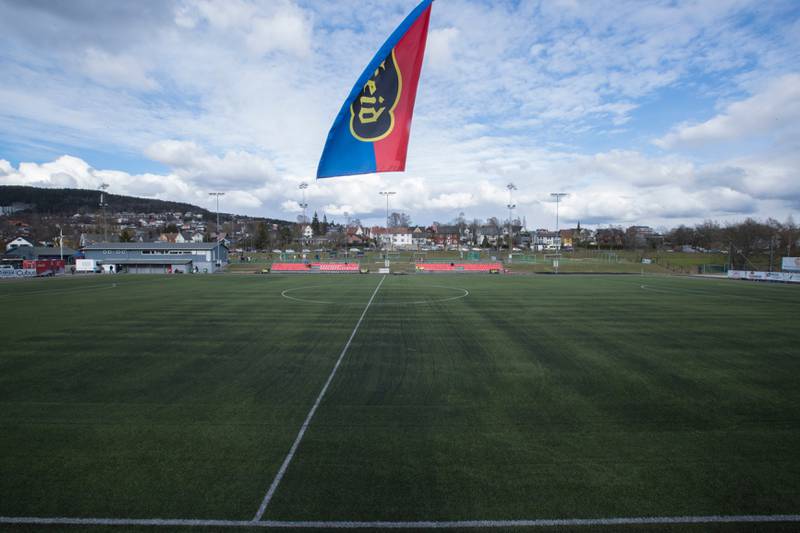 Skeid har etablert Nordre Åsen som sin nye hjemmebane. Jørgen Isnes synes det er synd Skeid ikke fikk fortsette på Voldsløkka.