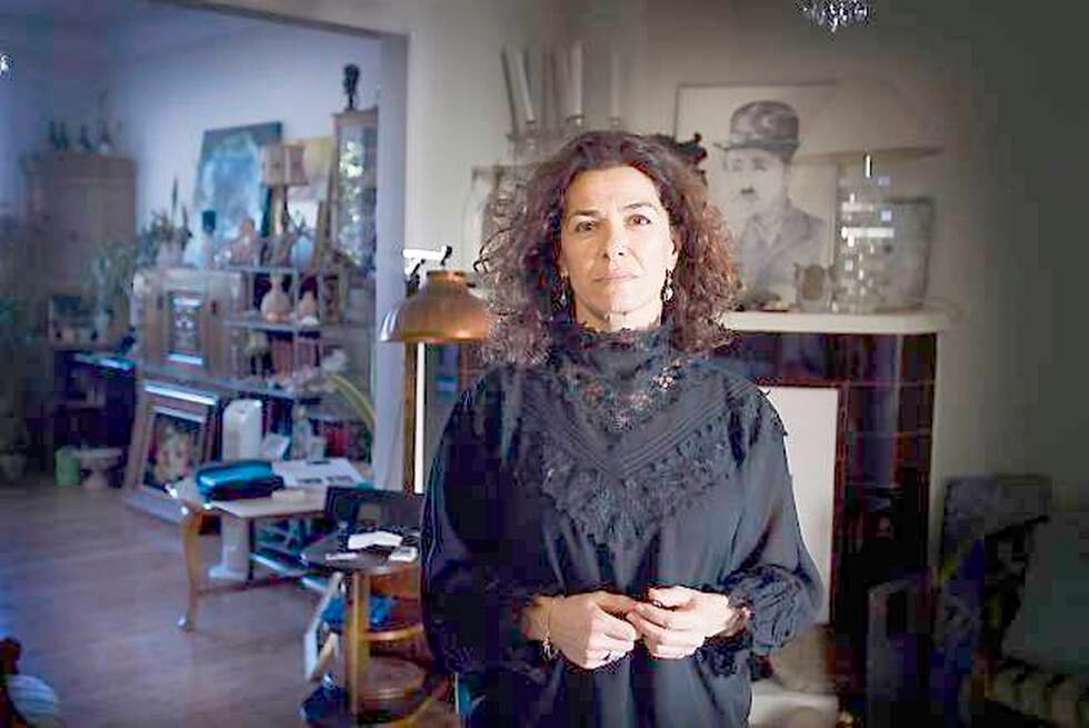 Roghieh Asgari Torvund har tatt initiativet til en utstilling i New York, som feirer stemmerett for kvinner.