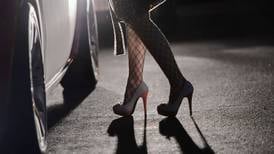 – Lurte kvinne til prostitusjon