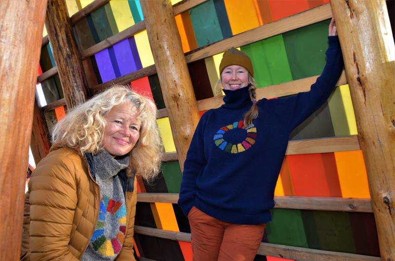 – Da vi hørte at WWF fikk årets TV-aksjon reiste vi rett inn til Oslo og fortalte om prosjektet Håpets katedral, smiler prosjektleder Anne Skauen og kunstnerisk leder Solveig Egeland fornøyd.
