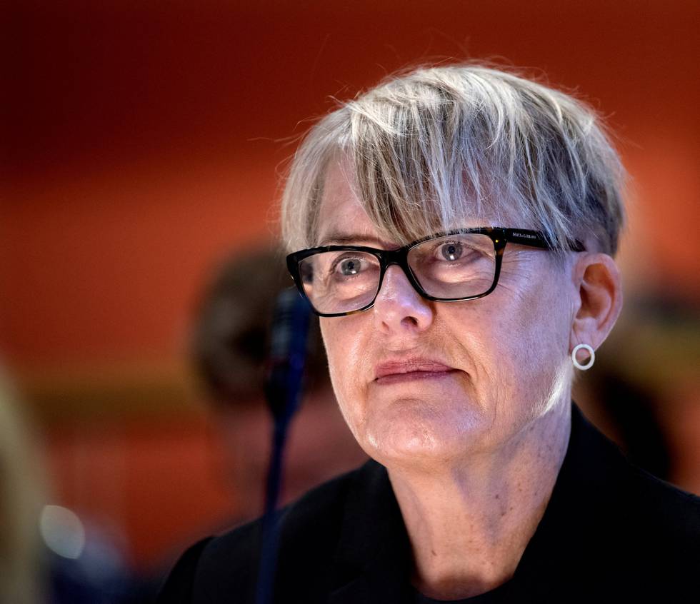 Utdanningsdirektøren i Oslo, Astrid Søgnen, mener det var riktig å legge fram detaljer fra Malkenes-saken på den åpne høringen om ytringsfrihet tirsdag. 