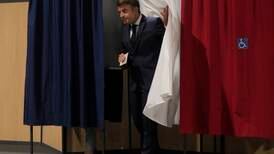Statsviter: Emmanuel  Macron vil trolig alliere seg med høyresiden