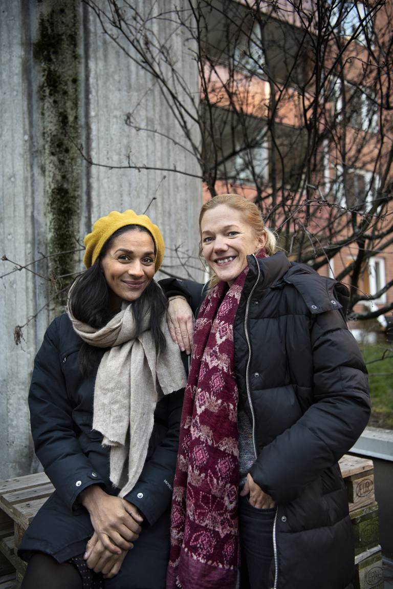 Fire år etter, er Lisa Aisato og Maja Lunde fortsatt overrasket over hvor populær «Snøsøsteren» ble.