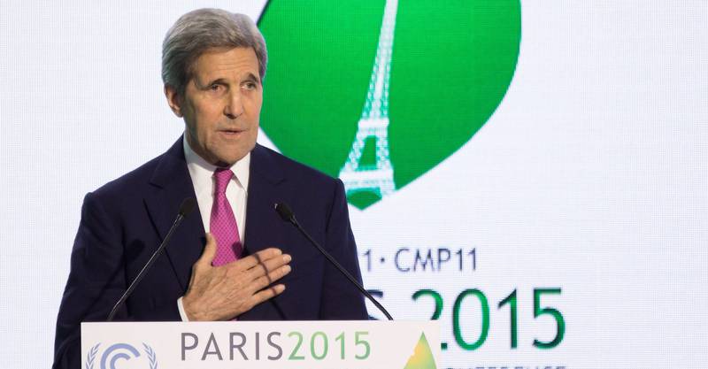 USA sier de også vil jobbe for å stanse global oppvarming ved 1,5 grader. Her ved utenriksminister John Kerry. FOTO: NTB SCANPIX