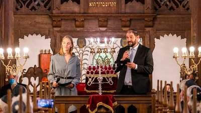 Kongelig besøk da synagogen i Oslo markerte 100 år