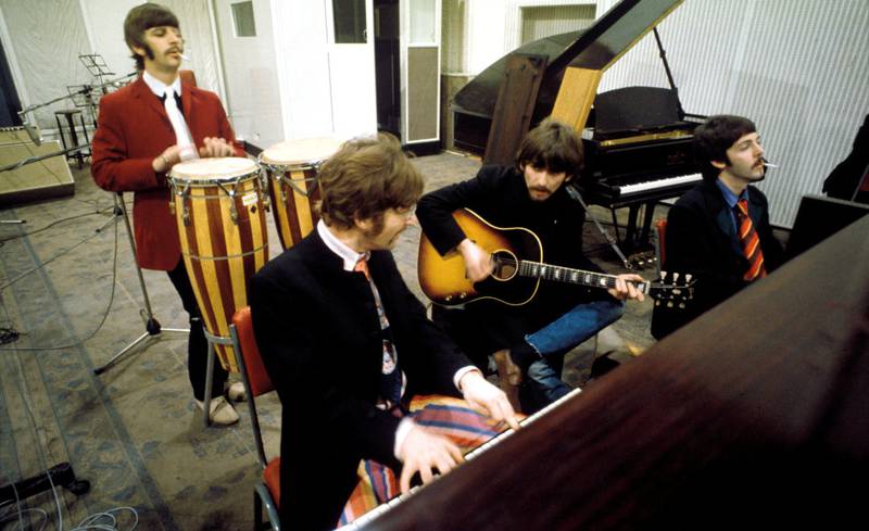 The Beatles i studio i 1967, under innspillingen av «Sgt. Peppers Lonely Hearts Club Band».