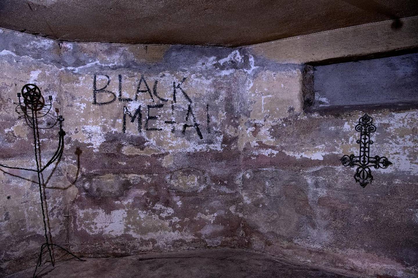 Black metal-kjelleren under Helvete i Gamlebyen. Her samlet den svarte sirkel seg på 90-tallet. Nå kommer black metal-turister fra hele verden hit.
