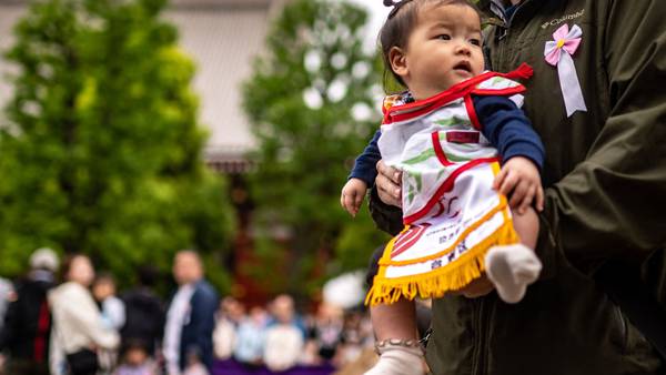Rekord i Japan - disse landene får færrest og flest barn
