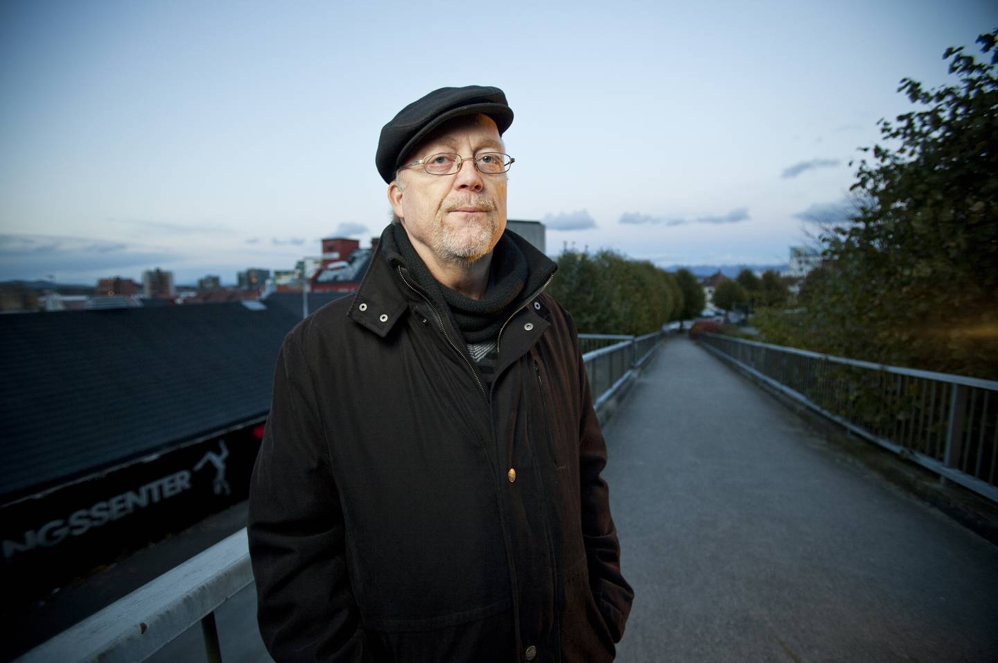 Historiker og lyriker Gunnar M. Roalkvam er tildelt Rogaland fylkeskommunes kulturpris for 2012.