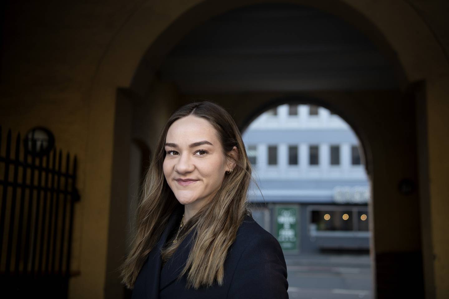 Nina Reynisdottir. Økonomi-influenser for ungdom på TikTok.