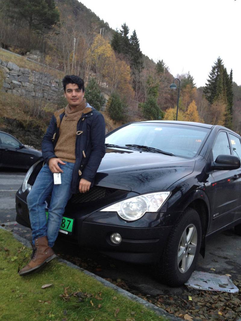 HÅPEFULL: Tre ganger har Roman Nagibullah tatt den lange turen til Norge for å søke beskyttelse. Han er fra Kunduz, en provins der Taliban er på frammarsj.