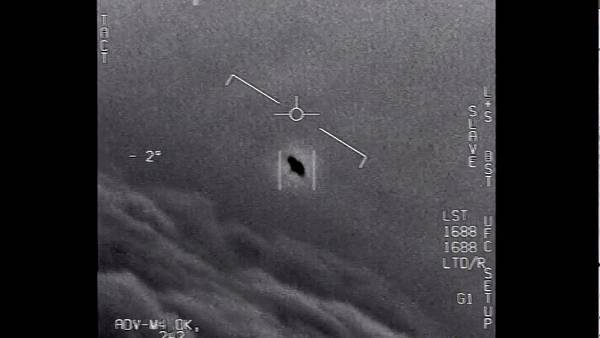 UFO-påstander fra tidligere etterretningsansatt i USA