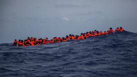 Tusenvis av migranter funnet innestengt etter kamper i Libya