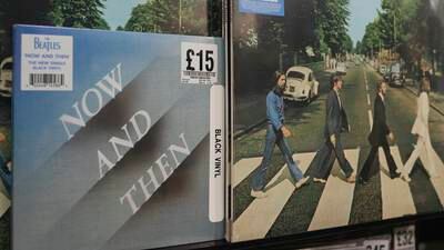 «Now and Then» er The Beatles’ første listetopp på 54 år