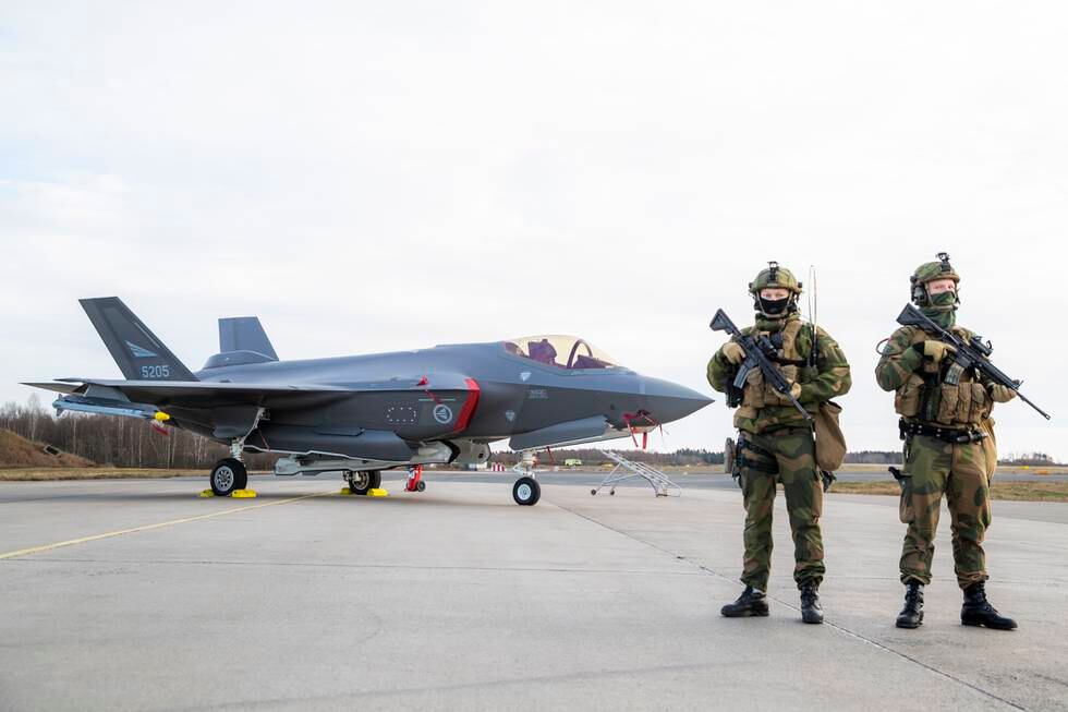Forsvaret viste fram sine nye F-35 jagerfly på Rygge militære flyplass i Østfold i 2019. 
Foto: Håkon Mosvold Larsen / NTB
