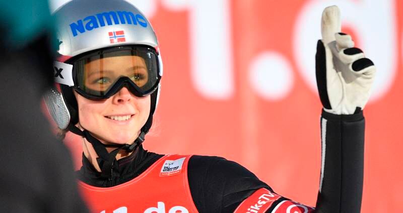 Maren Lundby har vunnet tre verdenscuprenn på rad og leder verdenscupen. Snart er det OL.