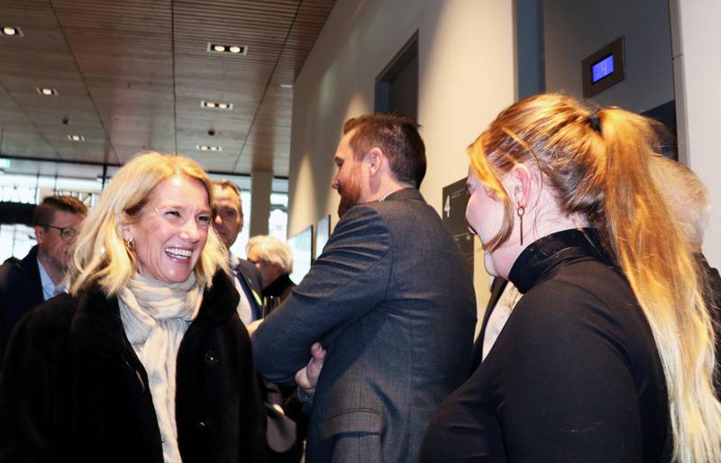 Sandnes-ordfører Christine Sagen Helgø var blant de som hadde tatt turen til rådhusåpningen.