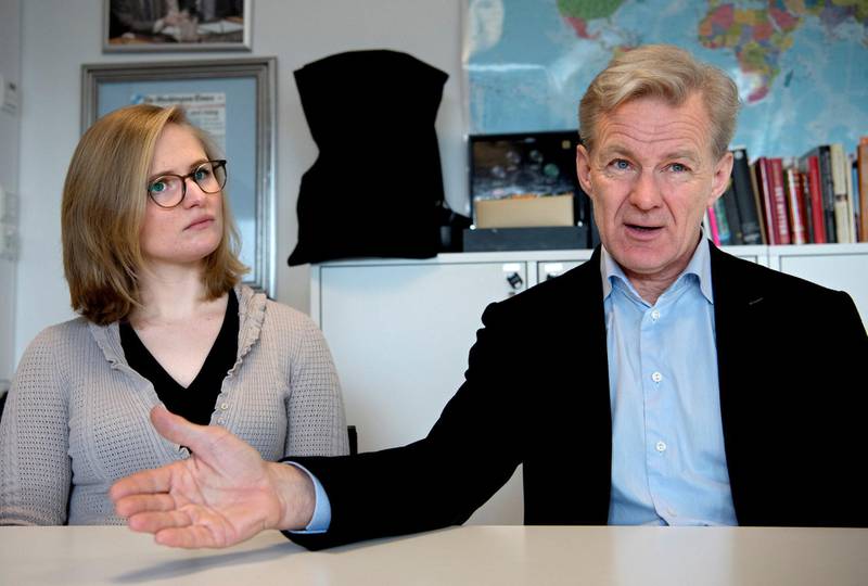 – Hun ga aldri opp håpet, sier Jan Egeland om sin kone Anne Kristin Sydnes, som for to år siden døde av bukspyttkjertelkreft. Her sammen med deres datter Ane Sydnes Egeland.