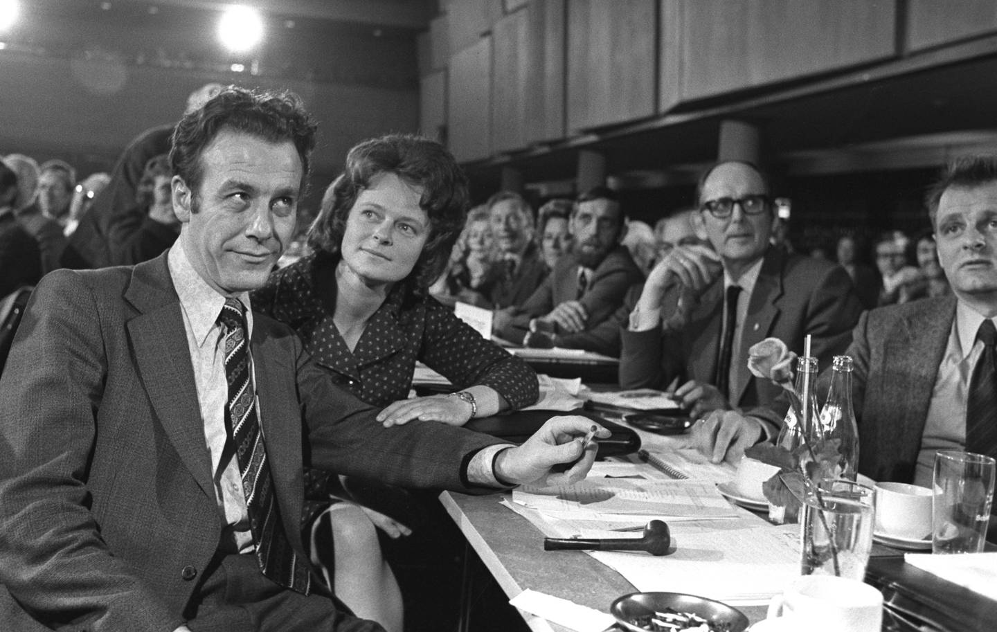 Oslo 21. april 1975: Arbeiderpartiets landsmøte, her Reiulf Steen og Gro Harlem Brundtland.