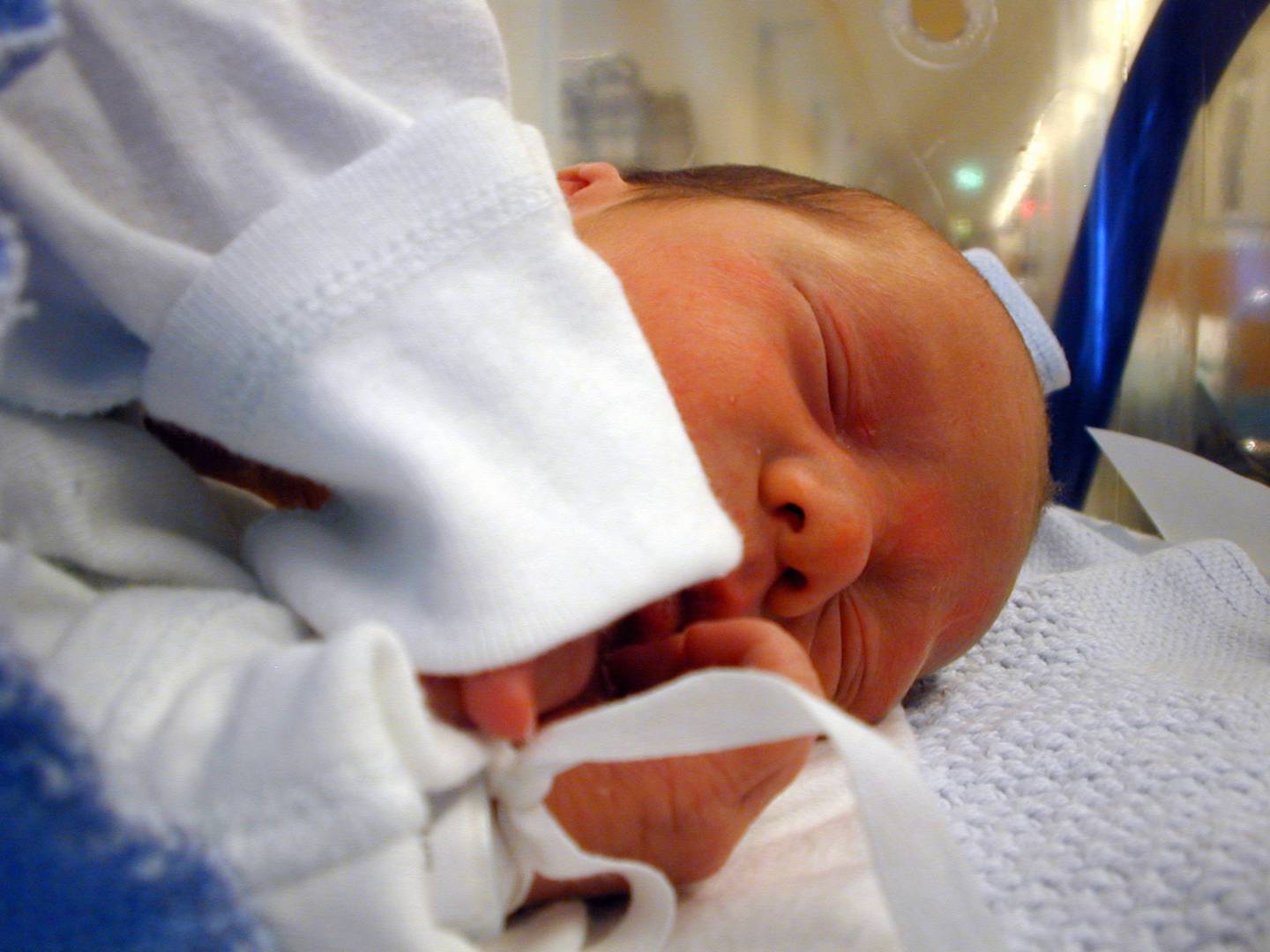 Nyfødt baby på sykehuset