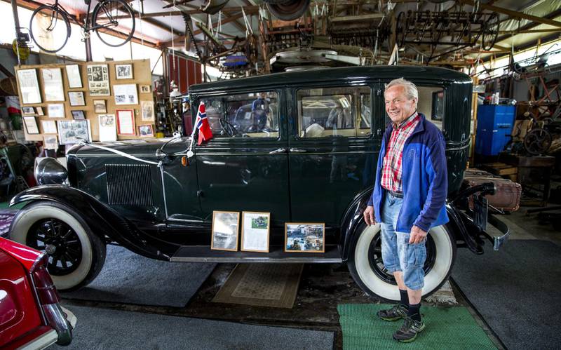 Mange av Torbjørn Nilsens biler var vrak da han kjøpte dem. Denne, en Graham fra 1931, ble funnet i en skog i Meldal i Sør-Trøndelag. Nå er den en staselig bil igjen.