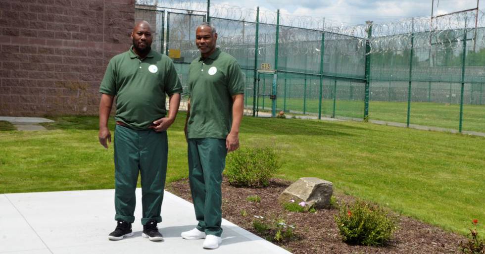SKANDINAVISK FENGSEL: Arnett og Eddie bor på den nye avdelingen i fengselet i Pennsylvania i over to år, og førstnevnte sier det har vært en drastisk endring av livet bak murene.