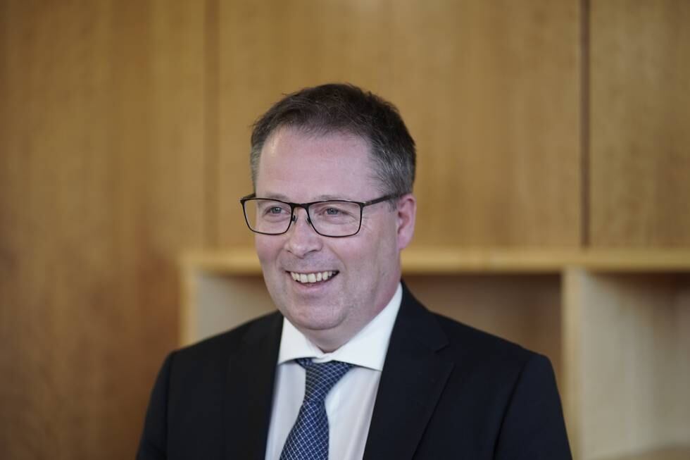 Kommunal- og moderniseringsministeren Bjørn Arild Gram (Sp) foreslår mer penger til kommunene.
Foto: Heiko Junge / NTB