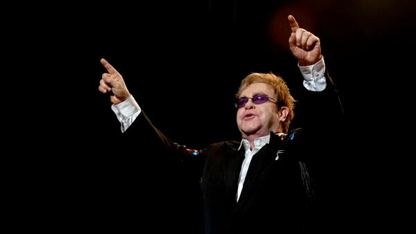 Etter 40 år med 40 konserter i Norge: Nå kommer Elton John for siste gang