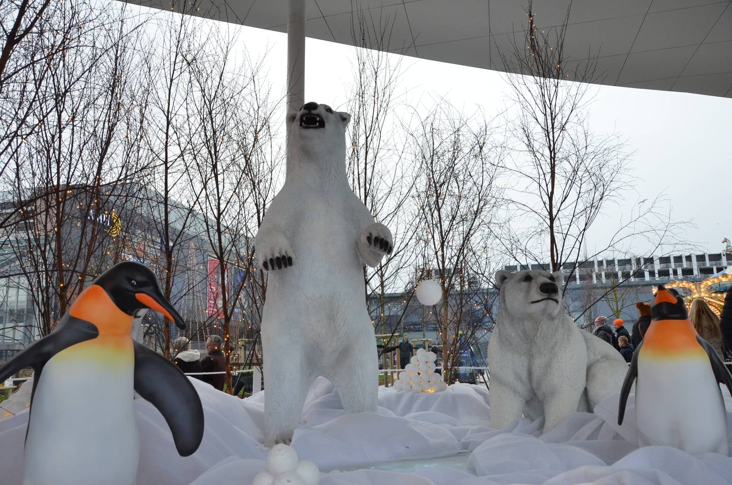 Isbjørner og pingviner har funnet veien til Vinterland i Sandnes.