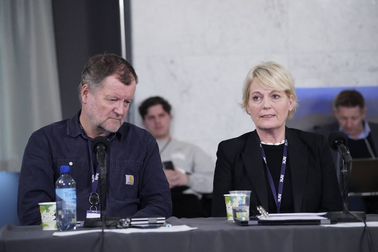 Kringkastingssjef Vibeke Fürst Haugen og sjef for NRK Underholdningsavdelingen Charlo Jørgen Halvorsen var på plass under kringkastingsrådets møte om Sophie Elise-kontroversen.
