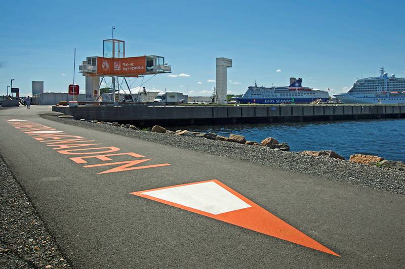 Havnepromenaden åpnet 14. juni og er kommet i stand for å markere at oppgraderingen av havnefronten er godt i gang. FOTO: Nils Petter Dale