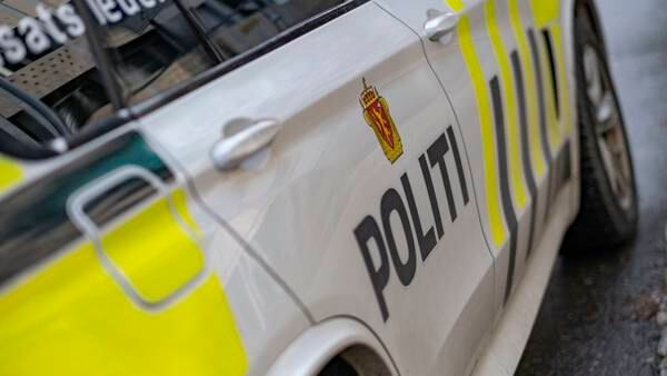 Politiet: Gutt med sabel sperret trafikken i Loddefjord i Bergen