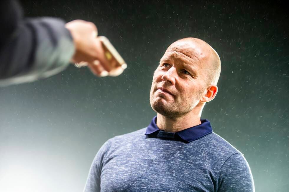 Henrik Pedersen får fortsette som Strømsgodset-trener. Foto: Trond Reidar Teigen / NTB