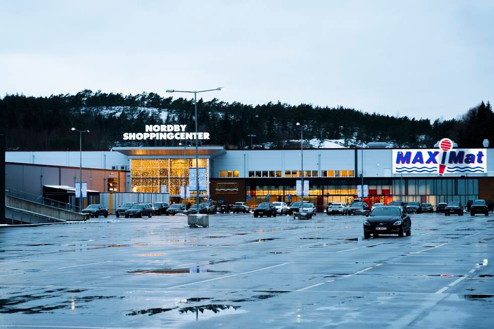 Nordby Shoppingcenter hadde en omsetning på 1,3 milliarder svenske kroner i 2021. Det er langt unna nivået de lå på før koronapandemien. Ifølge senterleder Ståle Løvheim har de mistet 70 prosent av kundene sine.