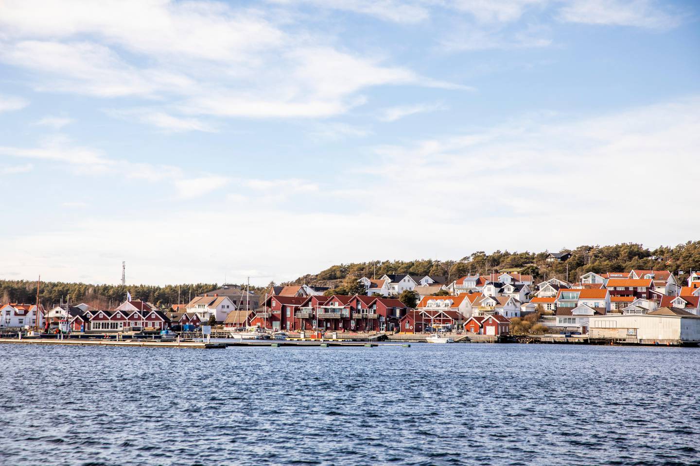 Skjærhalden 20200331. 
Hvaler kommune har sendt ut SMS-varsling om at de stenger gjestehavner, bobilplasser og campingplasser som følge av Korona-situasjonen i Norge.
Foto: Tore Meek / NTB scanpix