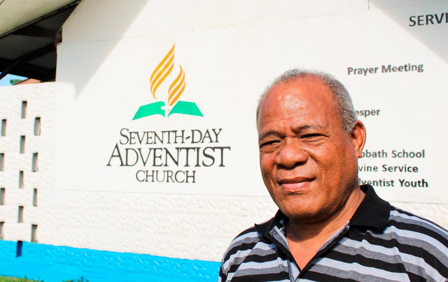 Pastor George Van håper og tror på hjelp fra Gud, men ser likevel at det neppe er noen redning i sikte for Tuvalu.