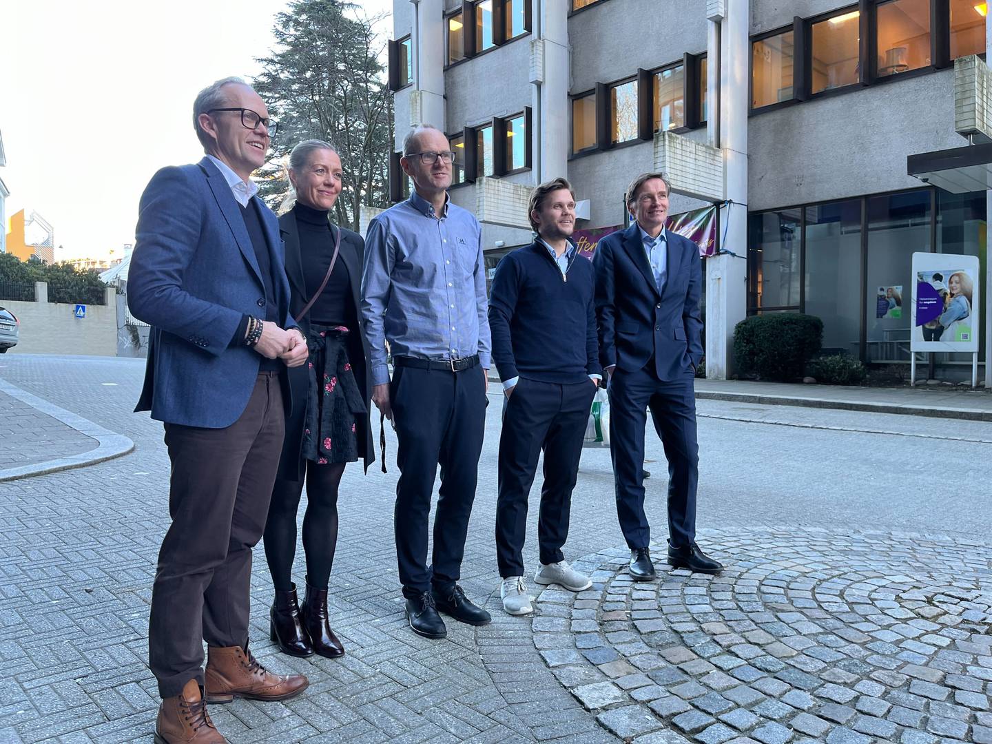 Fra venstre: Kyrre M. Knudsen, Beate Bredesen, Frank Harestad, Sondre Solvoll Bakketun og Robert Næss