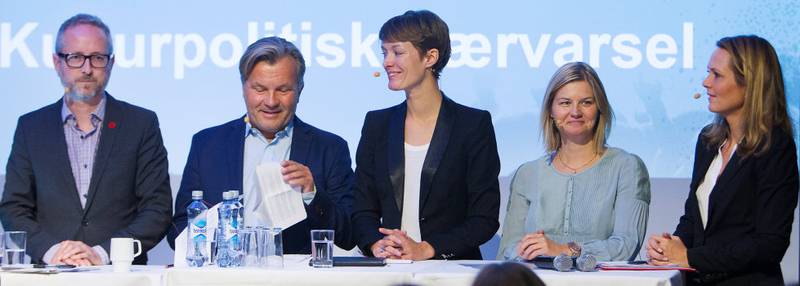Solhjell i kulturdebatt i fjor høst, med Frp, Ap, Venstre og kulturminister Linda Hofstad Helleland (H).  