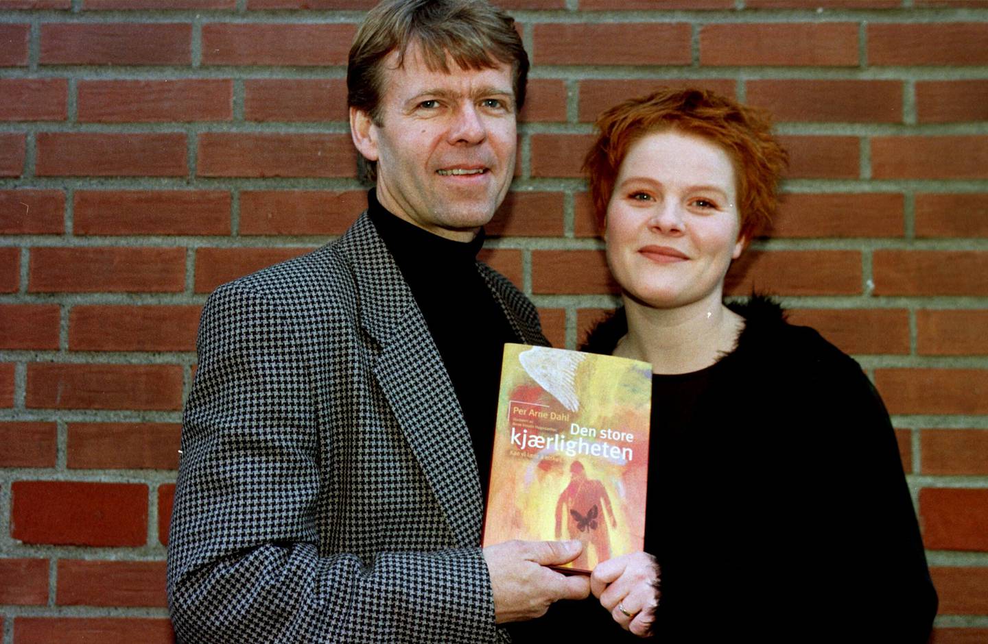 Her er forfatteren Per Arne Dahl da han ga ut boken for første gang med Anne Kristin Hagesæther som illustrerte boka.