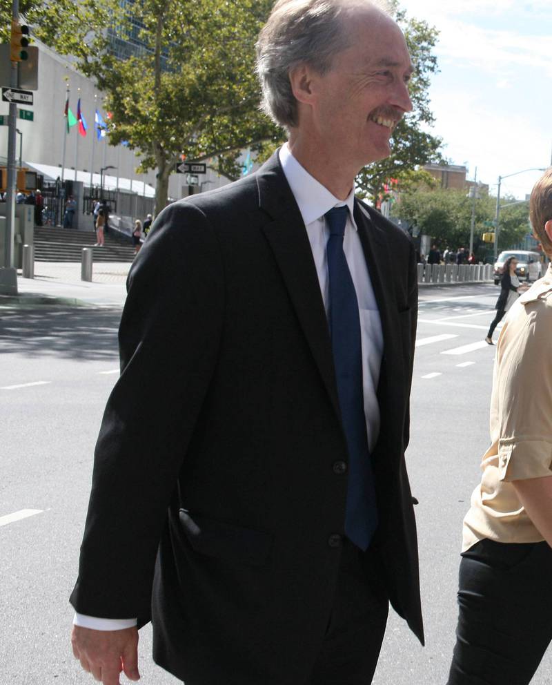 Norges FN-ambassadør Geir O. Pedersen på vei til FNs hovedkvarter på Manhattan. FOTO: HEIDI T. SKJESETH