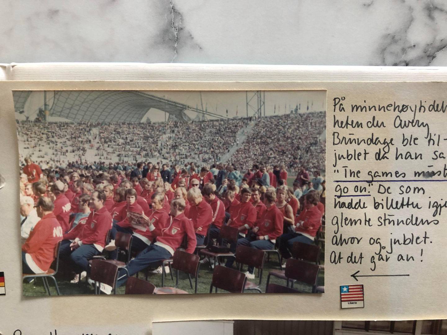 Den norske troppen på minnemarkeringen på Olympiastadion. Foto. Per Søderstrøm