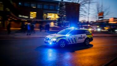 Politiet: Person løp fra stedet etter trafikkulykke ved Vøyenenga