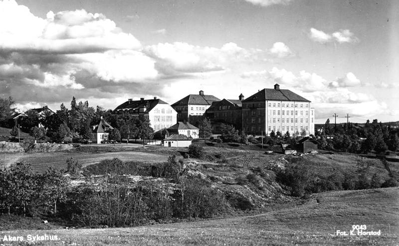 Mange vet ikke selv at de er født i Aker kommune, og ikke Oslo. Bildet viser Aker sykehus mens det ennå lå i landkommunen Aker.