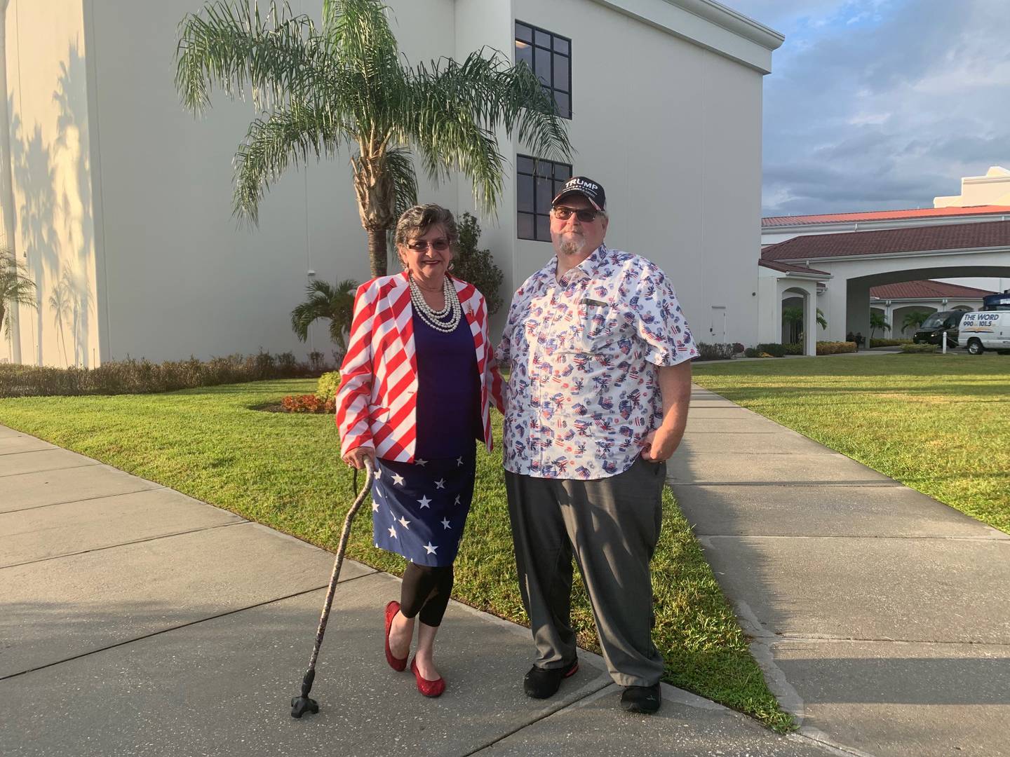 Ekteparet Jim og Anna Chorman har tatt turen til Faith Assembly i Orlando for å høre konservative profiler snakke.