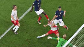 Mbappé sendte Frankrike videre – Danmark må vinne siste kamp