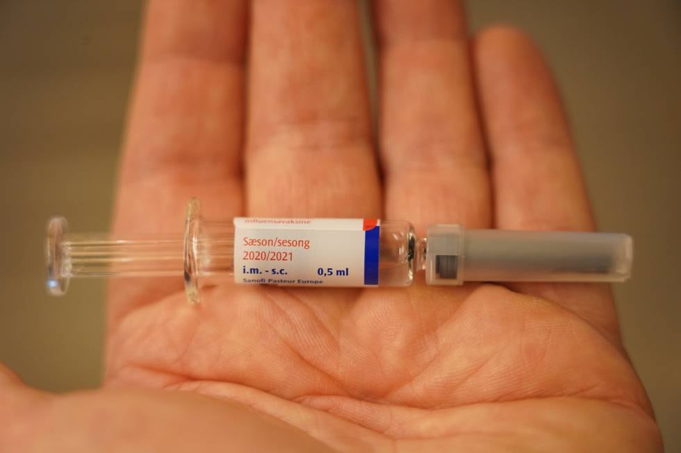 Influensavaksinen for sesongen 2020/2021. FHI anbefaler styrket vaksinasjon for redusere konsekvensene av en kraftigere influensasesong. Foto: Ole Berg-Rusten / NTB