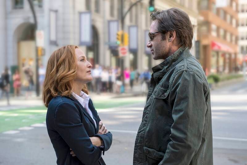 Dana Scully (Gillian Anderson) og Fox Mulder (David Duchovny) er tilbake på norske TV-skjermer. FOTO: TV3/FOX