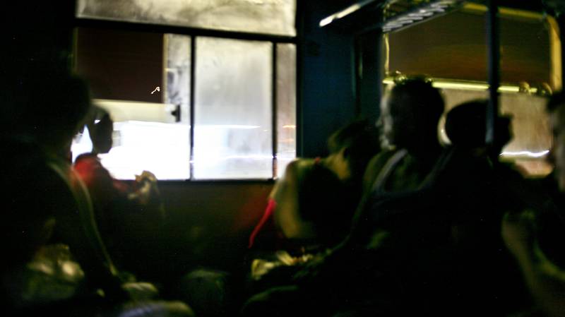 Det er mørkt i kupeen på nattoget til Santa Clara. FOTO: HEIDI TAKSDAL SKJESETH